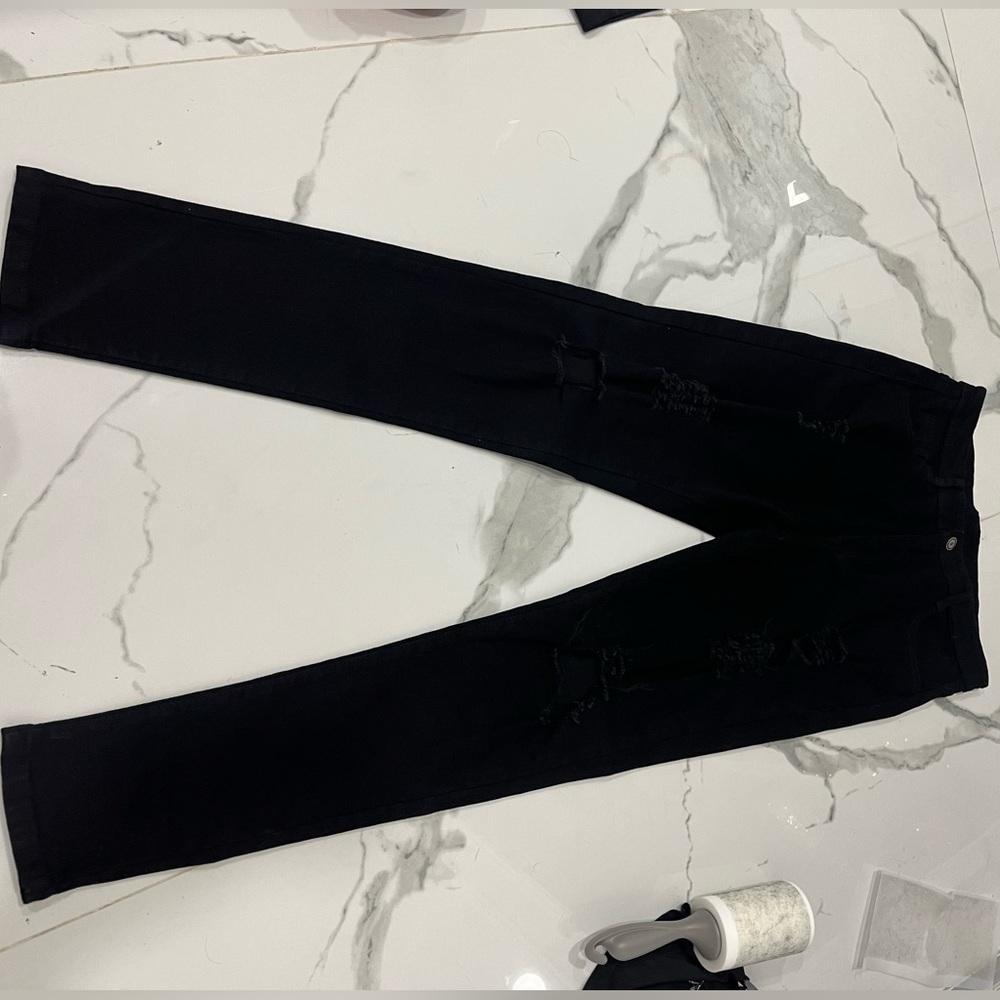 blacked ripped jeans, super comfy and stretchy
